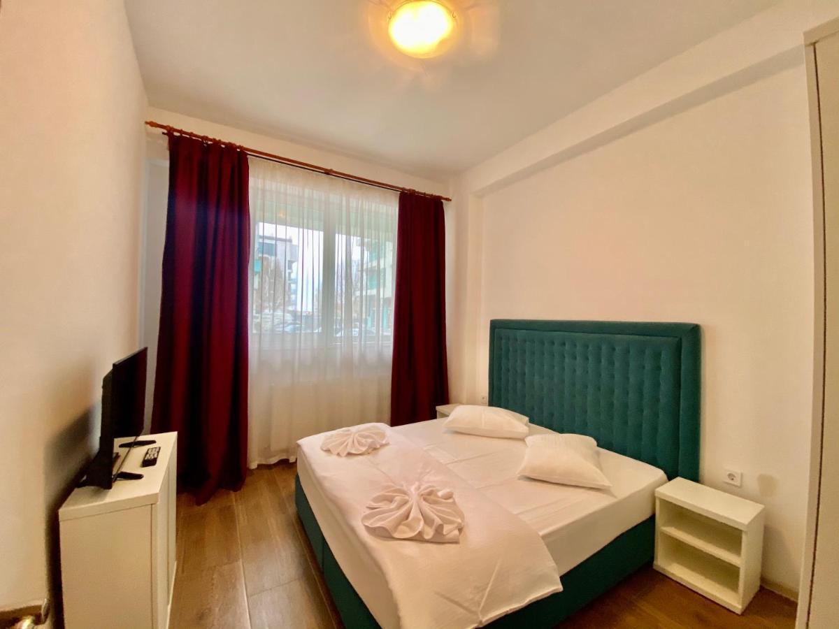 Valy Apartments Summerland Mamaia Exterior foto